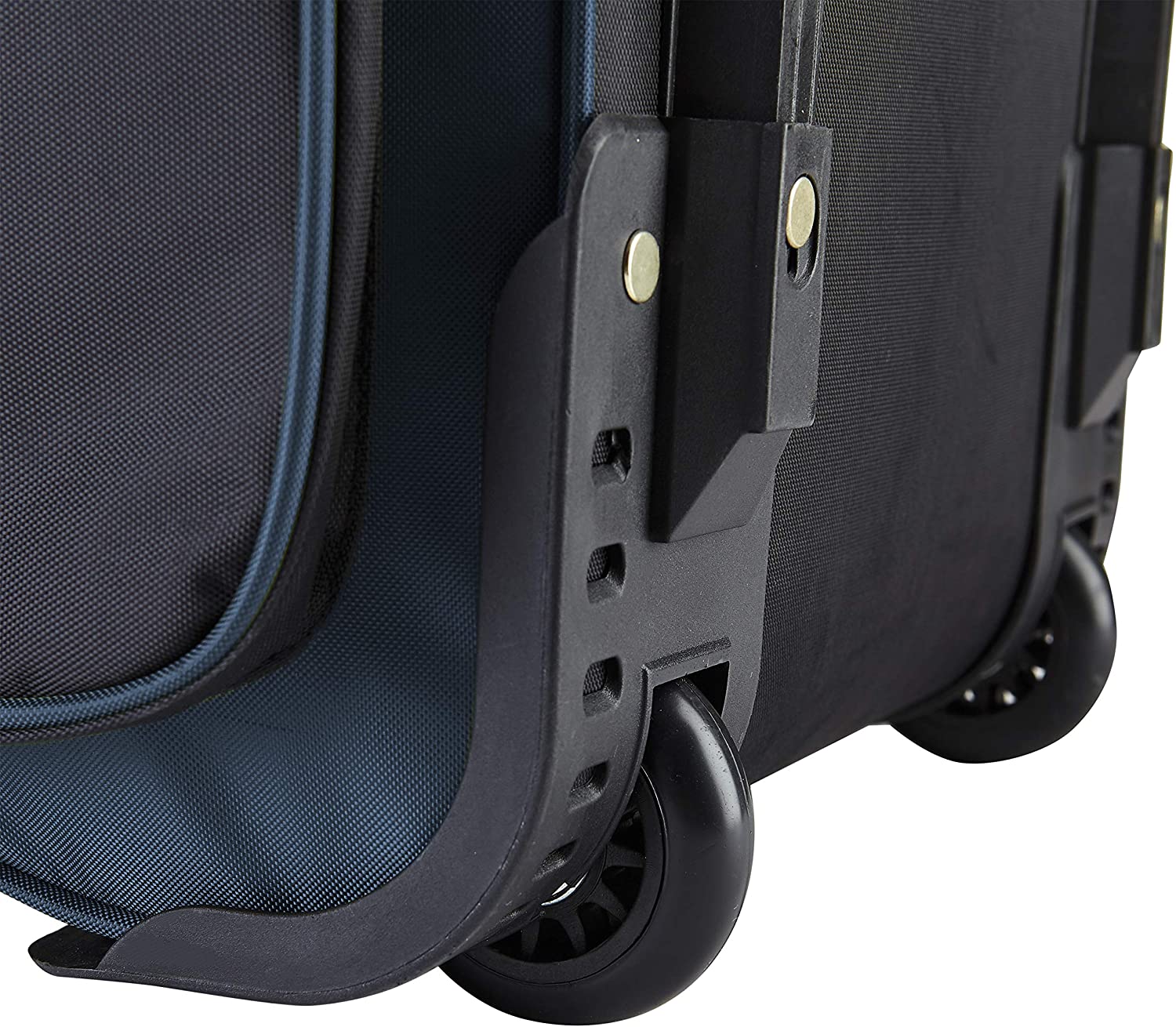 Travelers Club Xpedition 30 Inch Multi-Pocket Upright Rolling Duffel Bag - Image 5